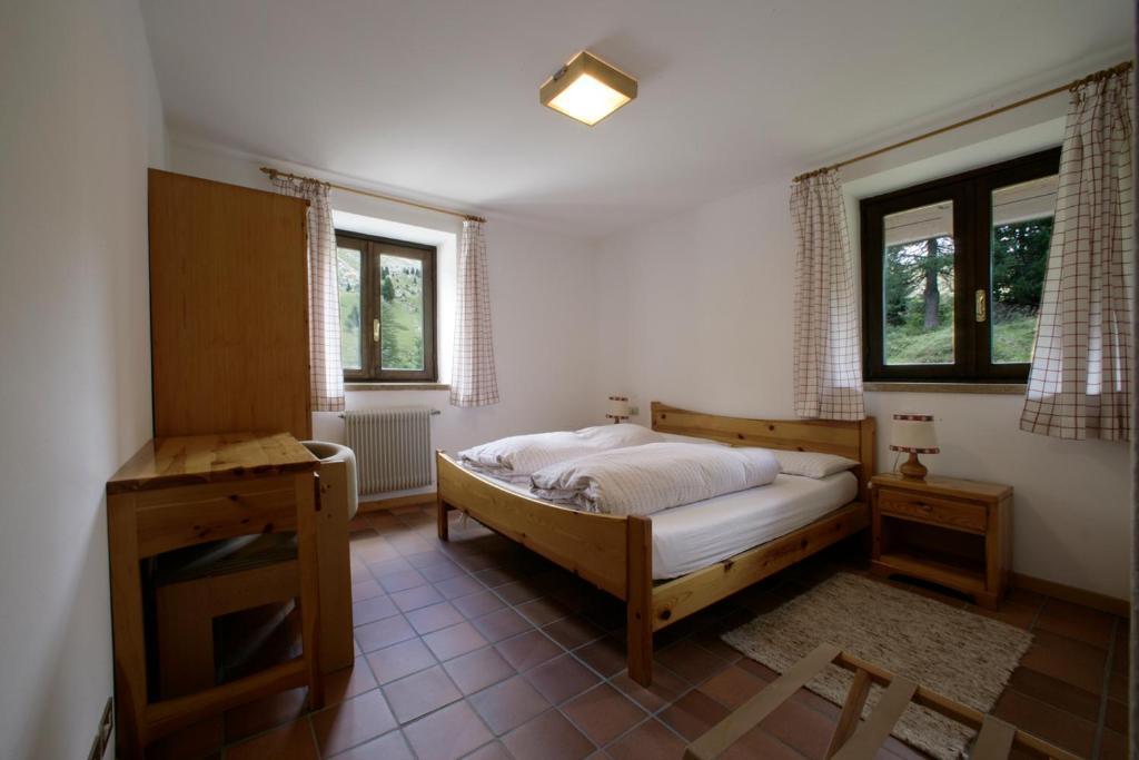 Apartments Gonzaga Canazei Room photo