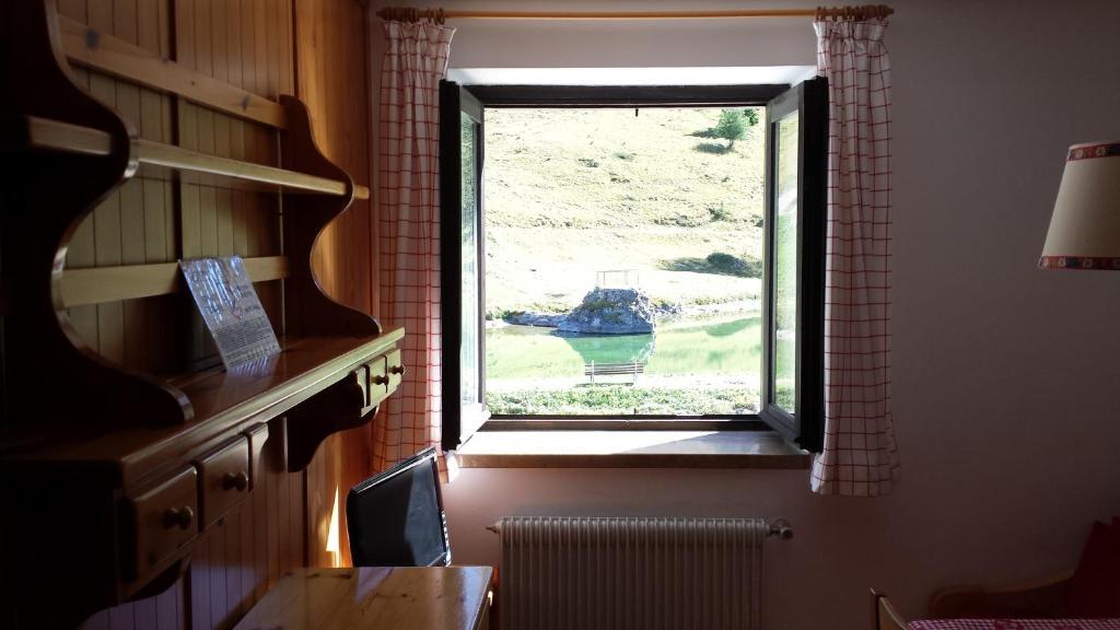 Apartments Gonzaga Canazei Room photo